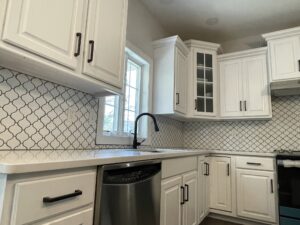 kitchen-bold-backsplash-contractor