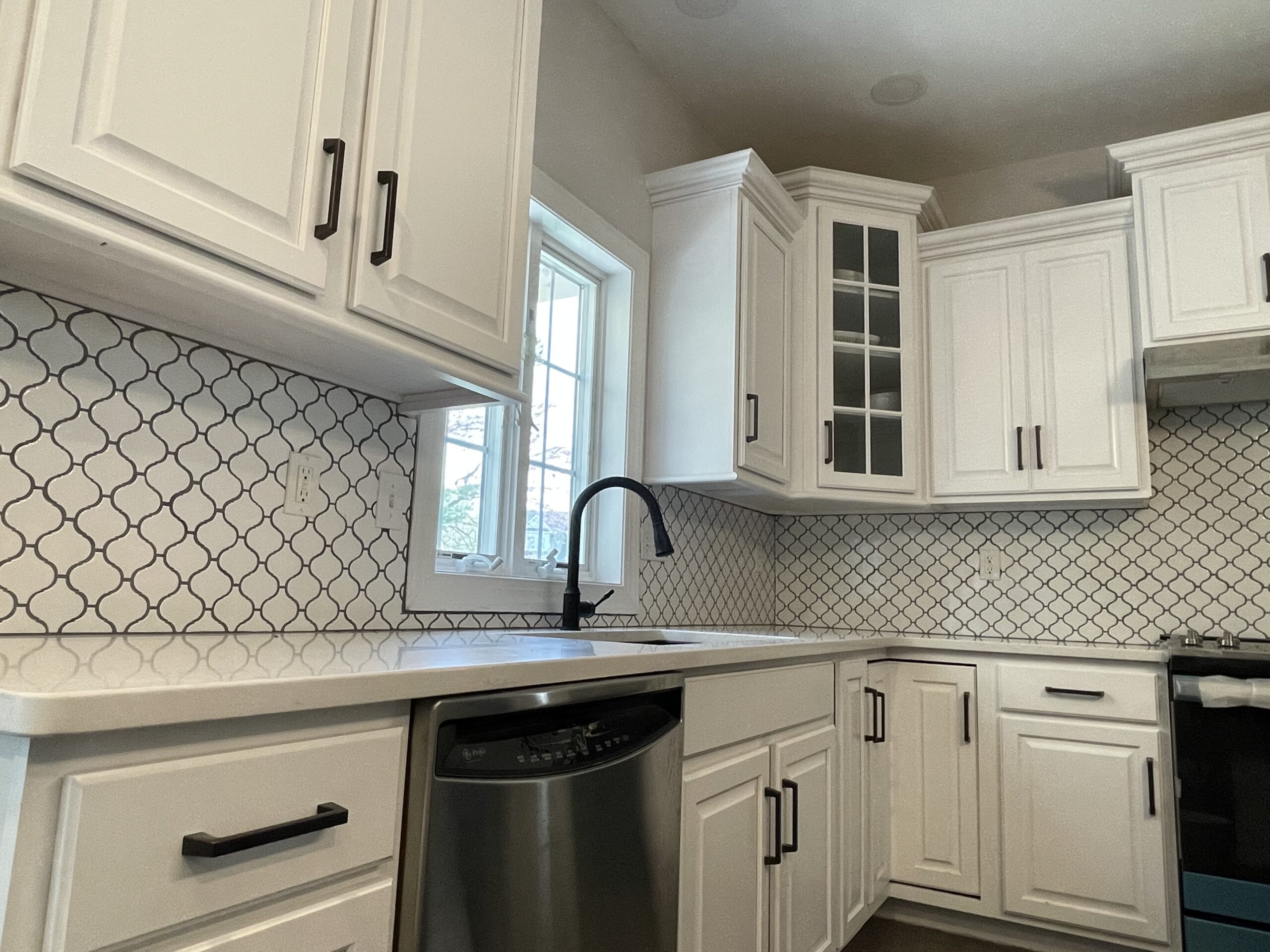 bold backsplash in kitchen
