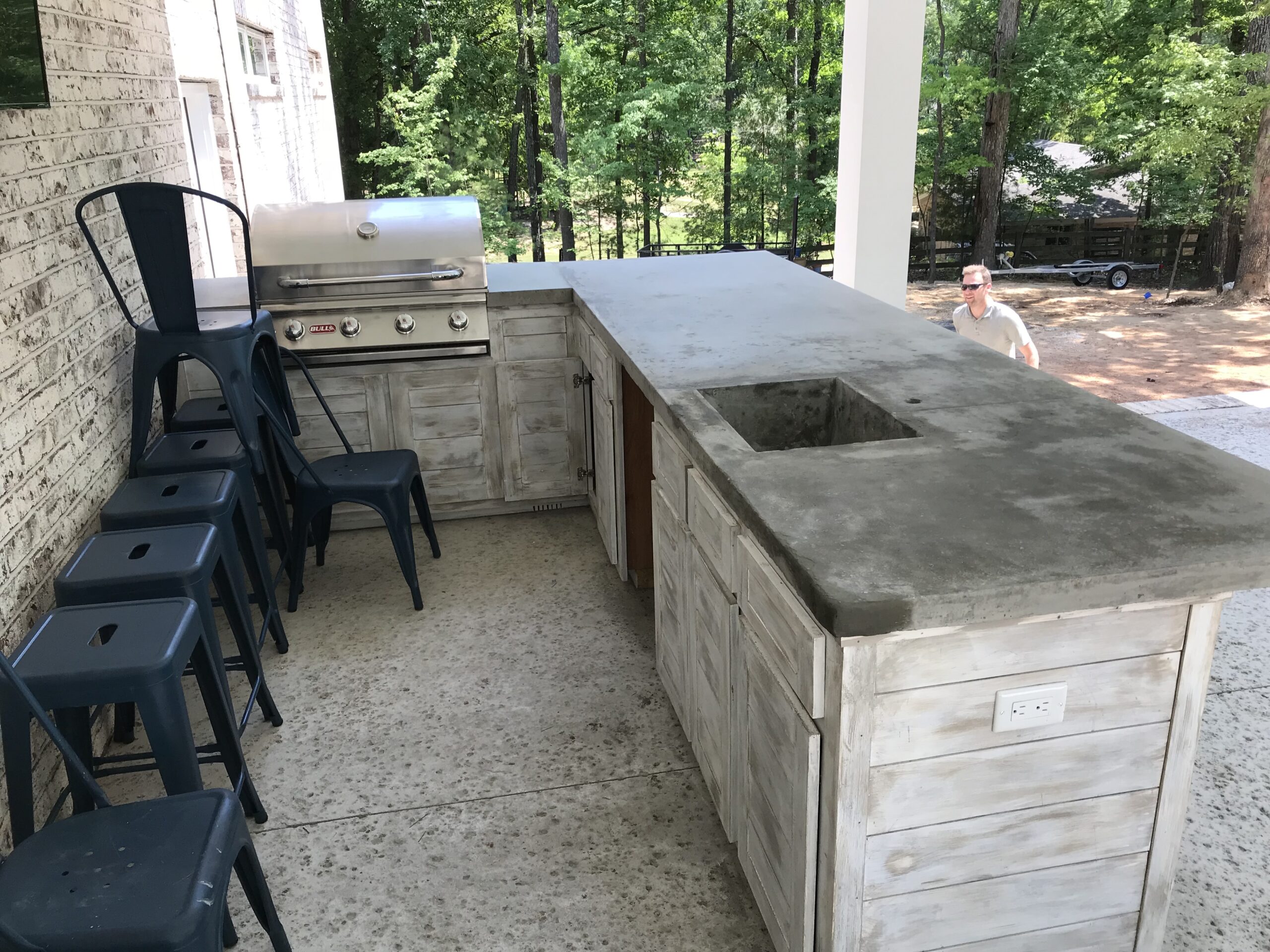 outdoor kitchen addition